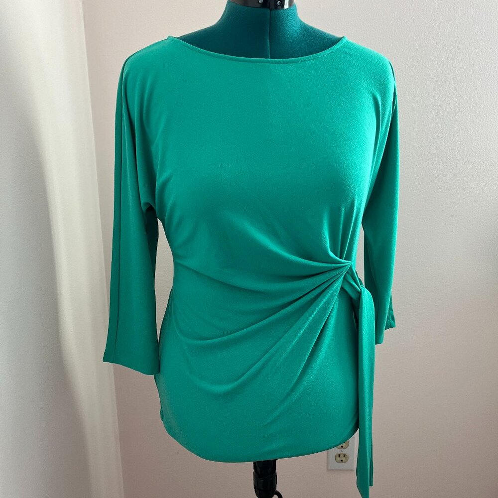 NWOT Ann Taylor Green Crepe Knit Top